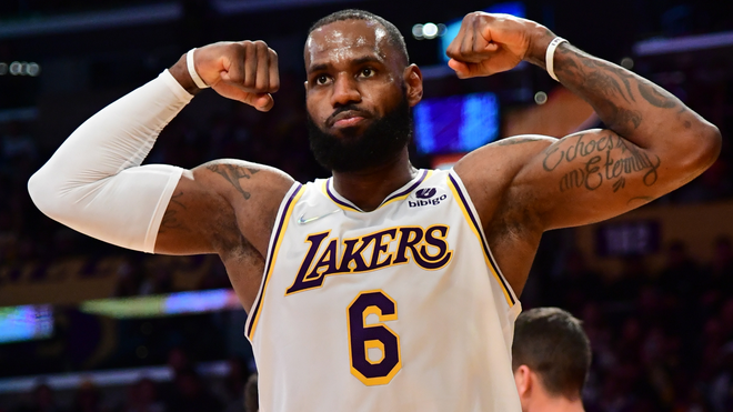 Siêu sao bóng rổ LeBron James gia nhập BXH tỷ Đô khi chỉ mới 37 tuổi - Ảnh 2.