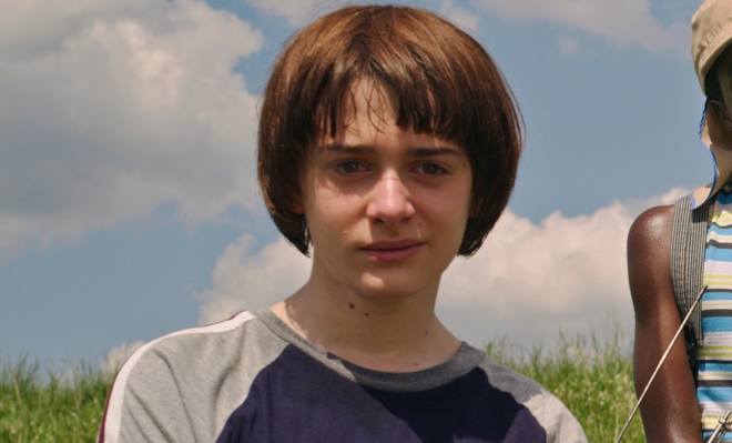 Loạt mỹ nam màn ảnh bị kiểu tóc xấu che lấp nhan sắc: Hội Harry Potter vẫn chưa đáng buồn bằng cái tên cuối - Ảnh 11.