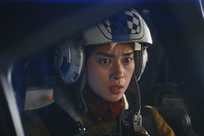 5 lần Ng&ocirc; Thanh V&acirc;n đ&oacute;ng phim Hollywood: C&oacute; cả vai ở Star World v&agrave; phim của Charlize Theron - Will Smith - Ảnh 8.