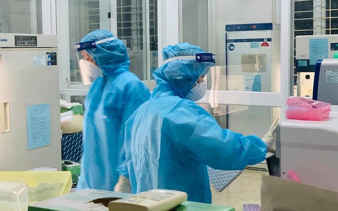 Ng&agrave;y 5/6: Ca COVID-19 mới thấp nhất trong gần 1 năm qua; cả nước chỉ c&ograve;n 35 F0 nặng - Ảnh 1.