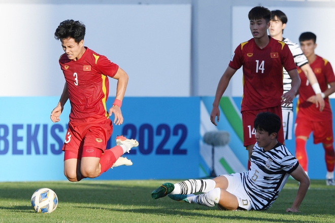 “U23 Việt Nam không còn bị khớp, mạnh dạn chơi đôi công với các đội tốp đầu châu Á” - Ảnh 4.