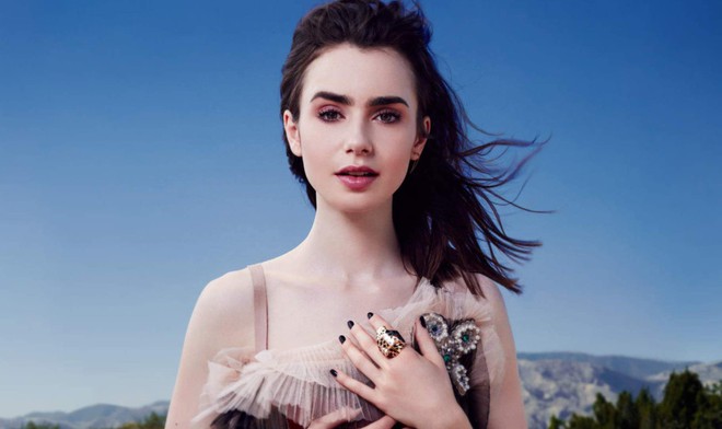 Hoá ra vai nữ chính Twilight suýt về tay mỹ nhân này: Nhan sắc bỏ xa Kristen Stewart, diễn xuất thì chưa chắc - Ảnh 2. Hoá ra vai nữ chính Twilight suýt về tay mỹ nhân này: Nhan sắc bỏ xa Kristen Stewart, diễn xuất thì chưa chắc - Ảnh 2.