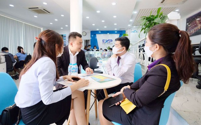 Bỏ việc vì nghe lời rủ rê của môi giới đất: Tháng có trăm triệu, chẳng mấy chốc là giàu - Ảnh 1. Bỏ việc vì nghe lời rủ rê của môi giới đất: Tháng có trăm triệu, chẳng mấy chốc là giàu - Ảnh 1.
