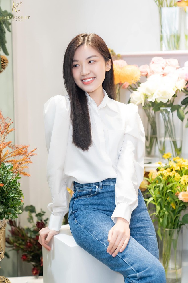 Lương Thanh tung ảnh bikini đẹp h&uacute;t hồn - Ảnh 5.