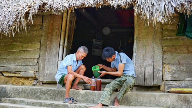 Bỏ việc lương 10 triệu, chàng trai về quê trồng rau, nuôi gà: Bình yên nhưng không dễ dàng - Ảnh 7.