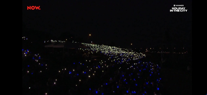 Anh trai BLACKPINK tổ chức concert đại náo sông Hàn: Fan đông không tưởng, đến cụ ông cũng nhún nhảy theo! - Ảnh 6.