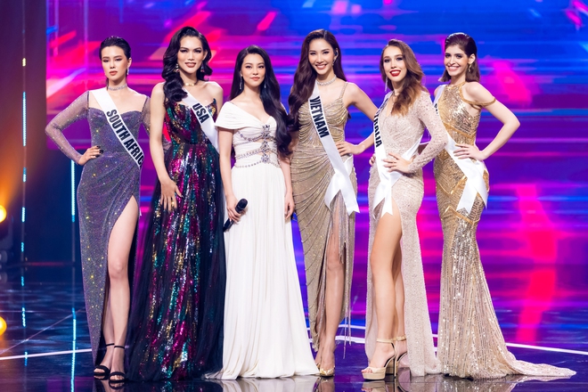 Ho&agrave;ng Th&ugrave;y t&aacute;i hiện s&acirc;n khấu Miss Universe 2019 tại Trời sinh một cặp - Ảnh 6.
