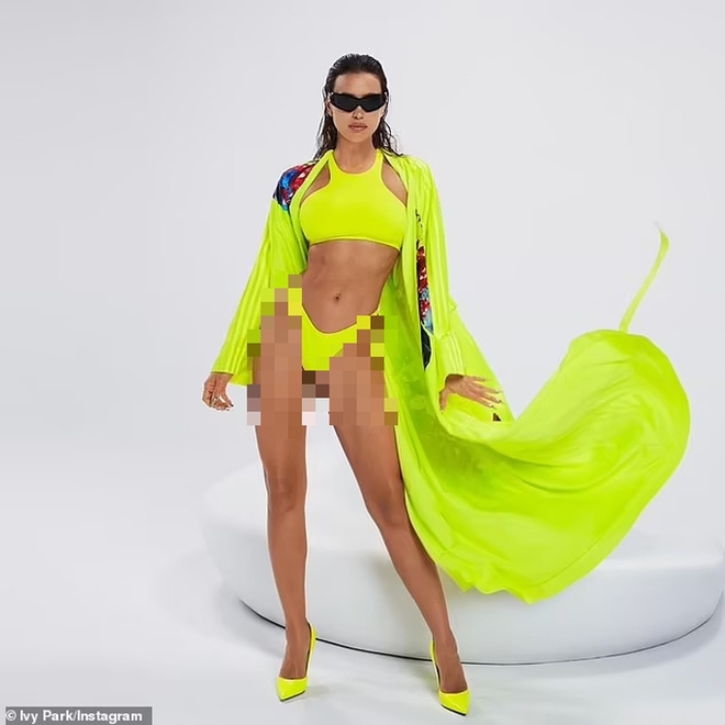 Siêu mẫu Irina Shayk nóng bỏng với bikini - Ảnh 2.