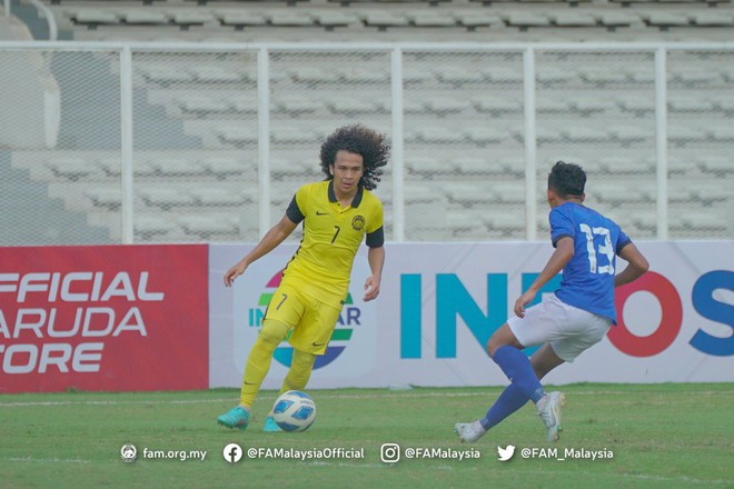  Ph&oacute;ng vi&ecirc;n Indonesia: H&agrave;ng thủ Malaysia mong manh, U19 Việt Nam đủ sức dội mưa b&agrave;n thắng - Ảnh 2.