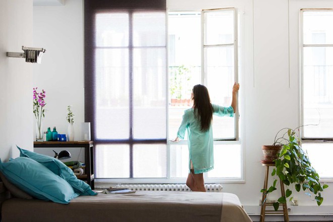 5 c&aacute;ch dễ l&agrave;m lại rẻ gi&uacute;p cho ph&ograve;ng ngủ l&uacute;c n&agrave;o cũng thơm tho - Ảnh 2.
