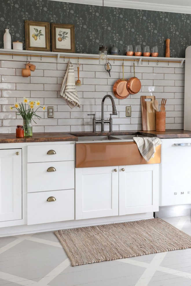 Trang trí nhà bếp bằng giấy dán tường dễ dàng, đơn giản và tiết kiệm hơn hẳn so với dùng gạch ốp - Ảnh 12.
