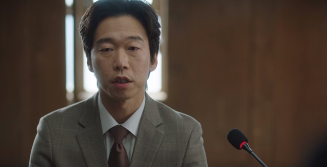 Extraordinary Attorney Woo tập 5: Park Eun Bin phạm sai lầm tày đình, cỡ nào mà xấu hổ tới mức bật khóc? - Ảnh 2.