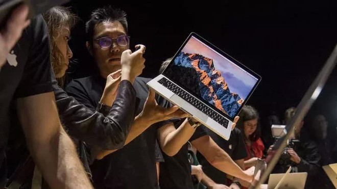 Loạt MacBook, iPad bị đưa vào danh sách đồ cổ tại Việt Nam, có nên mua? - Ảnh 1.