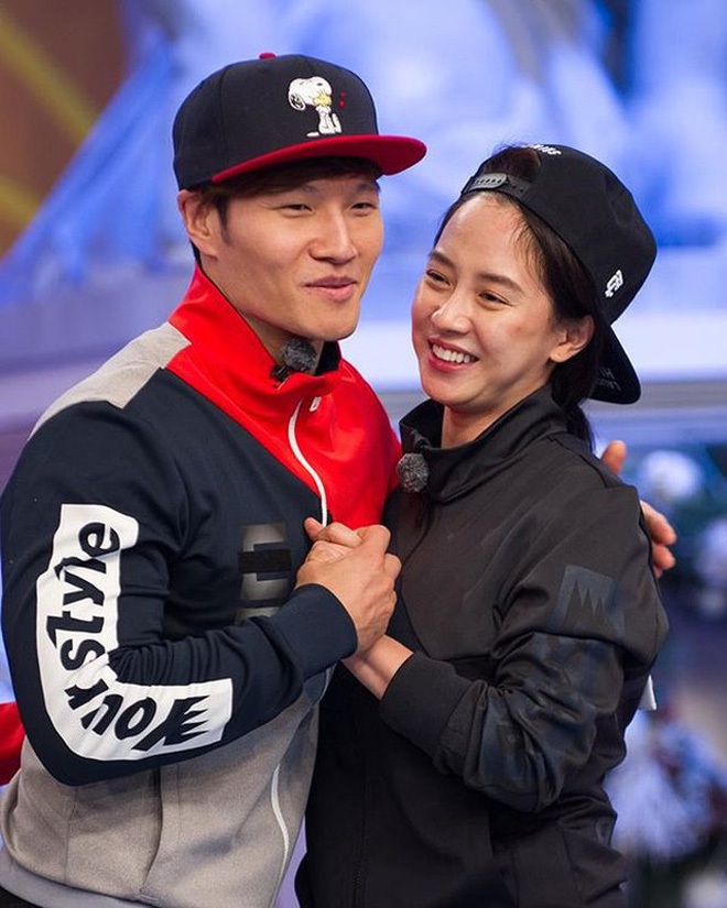 Song Ji Hyo nói thẳng về chuyện tình cảm với Kim Jong Kook trên sóng truyền hình - Ảnh 5.