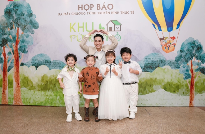 Lee Seung Gi - Ng&ocirc; Kỳ Long - Hứa Vĩ Văn c&oacute; một điểm chung đốn tim kh&aacute;n giả truyền h&igrave;nh - Ảnh 2.