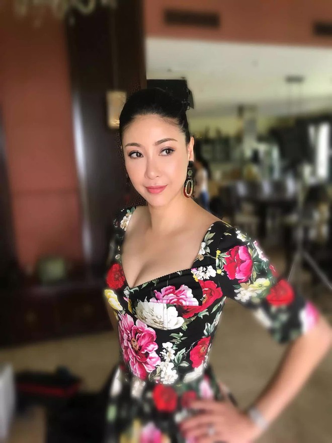 Cuộc sống viên mãn của doanh nhân - Hoa hậu Hà Kiều Anh trong các cơ ngơi hàng trăm tỉ đồng - Ảnh 3.