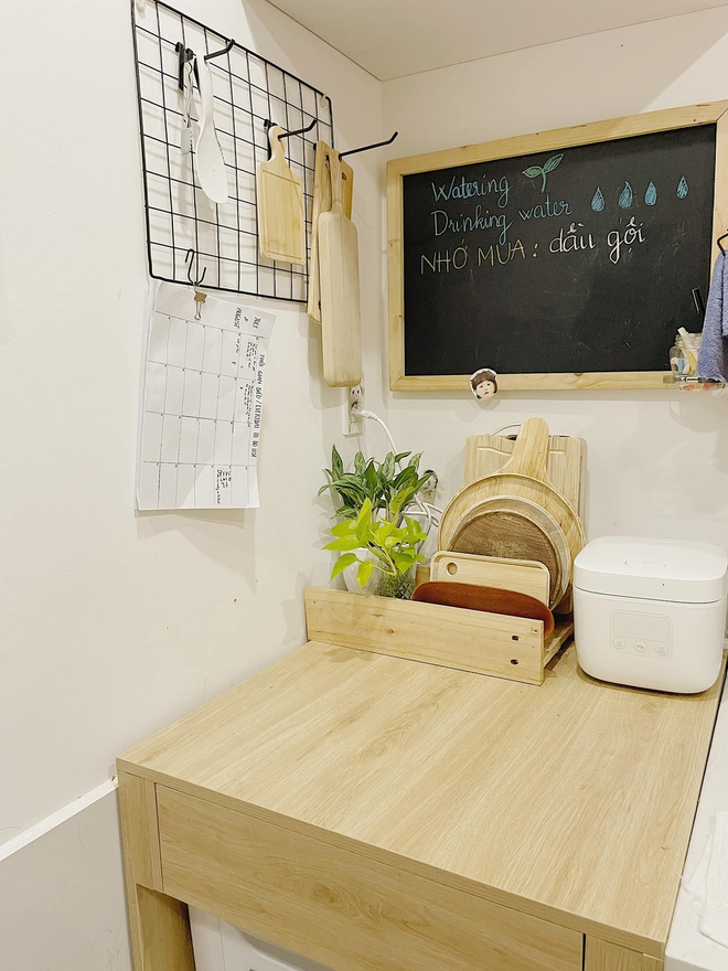 Căn bếp vỏn vẹn chỉ 6m2 của ng&ocirc;i nh&agrave; trong hẻm: Nh&agrave; d&ugrave; nhỏ nhưng bếp vẫn phải tươm tất - Ảnh 6.