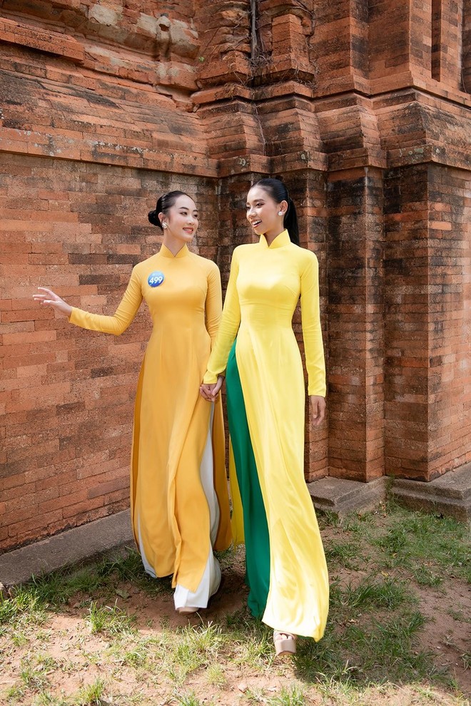 Top 38 thí sinh Miss World Vietnam 2022 đọ sắc xinh đẹp với áo dài - Ảnh 8.