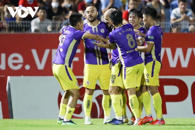 Kết quả V-League 2022: Viettel FC thắng TP.HCM, Nam Định đánh rơi chiến thắng - Ảnh 1.