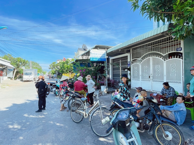 9 ngư dân Bình Thuận trở về từ cõi chết - chuyện chưa kể: Những đứa con ở lại với mẹ biển - Ảnh 9.