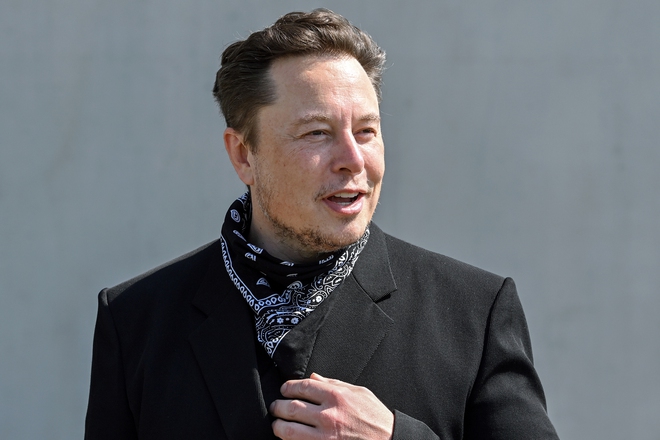 Quản gia bí ẩn đứng sau Elon Musk: Người quản lý phần lớn tiền của tỷ phú Tesla, lặng lẽ đứng sau ánh hào quang - Ảnh 3.