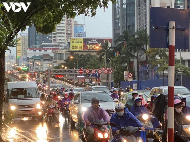 Thời tiết ngày 29/7: Hà Nội chiều tối và đêm có lúc có mưa rào và dông - Ảnh 1.