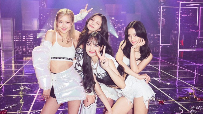 Đại chiến nhóm nữ Hàn tháng 8: Tân binh IVE liệu có đủ sức so kè với đàn chị BLACKPINK, TWICE và SNSD? - Ảnh 2.