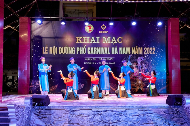 “Bản đồ Carnival” định vị chương mới cho du lịch Hà Nam - Ảnh 2.