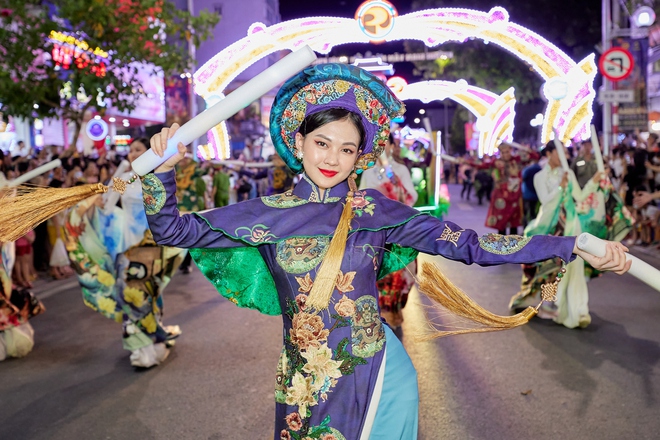 “Bản đồ Carnival” định vị chương mới cho du lịch Hà Nam - Ảnh 6.