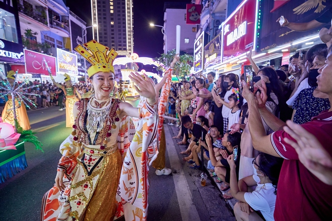 “Bản đồ Carnival” định vị chương mới cho du lịch Hà Nam - Ảnh 8.