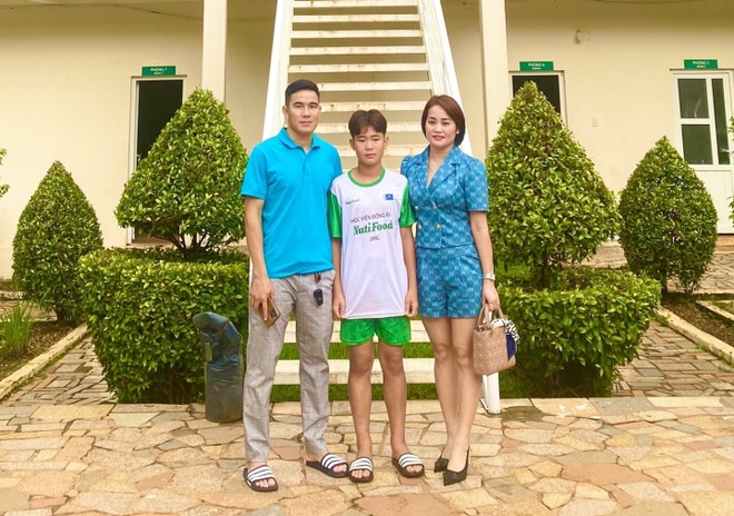 T&acirc;n binh kh&oacute;a 3 Học viện Nutifood JMG nhập học - Ảnh 2.