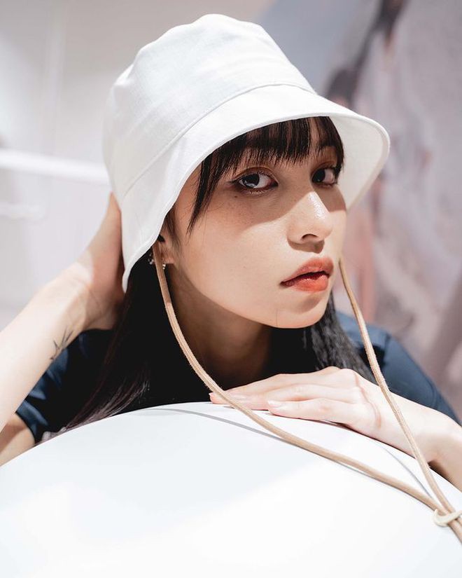 Khen cho màn hợp tác Nike x Jacquemus: Vẫn là đồ thể thao mà sang và cực hay - Ảnh 8.