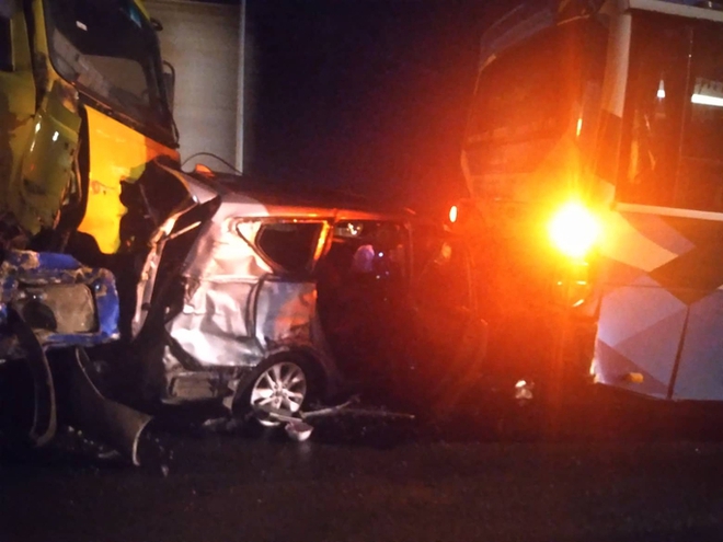 Hàng loạt xe tông nhau trên cao tốc TP.HCM - Long Thành - Dầu Giây, nhiều người bị thương - Ảnh 2.