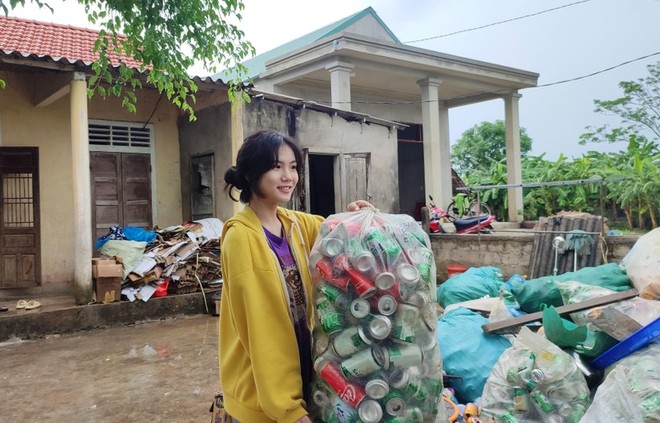 X&oacute;t xa ho&agrave;n cảnh nữ sinh đạt giải nh&igrave; Văn tỉnh được tuyển thẳng đại học - Ảnh 1.