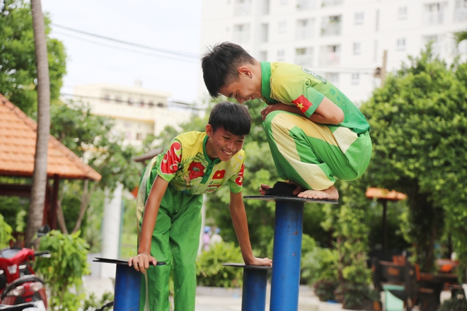 Gặp đội lân của những đứa trẻ mồ côi, trẻ lang thang giữa Sài Gòn - Ảnh 5.