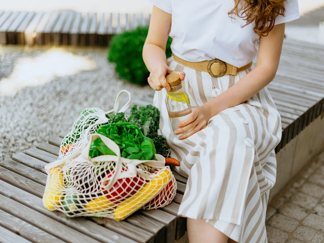 Chủ nghĩa tiêu dùng ý thức là gì, vì sao được coi là phương pháp hiệu quả, có chủ đích? - Ảnh 2.