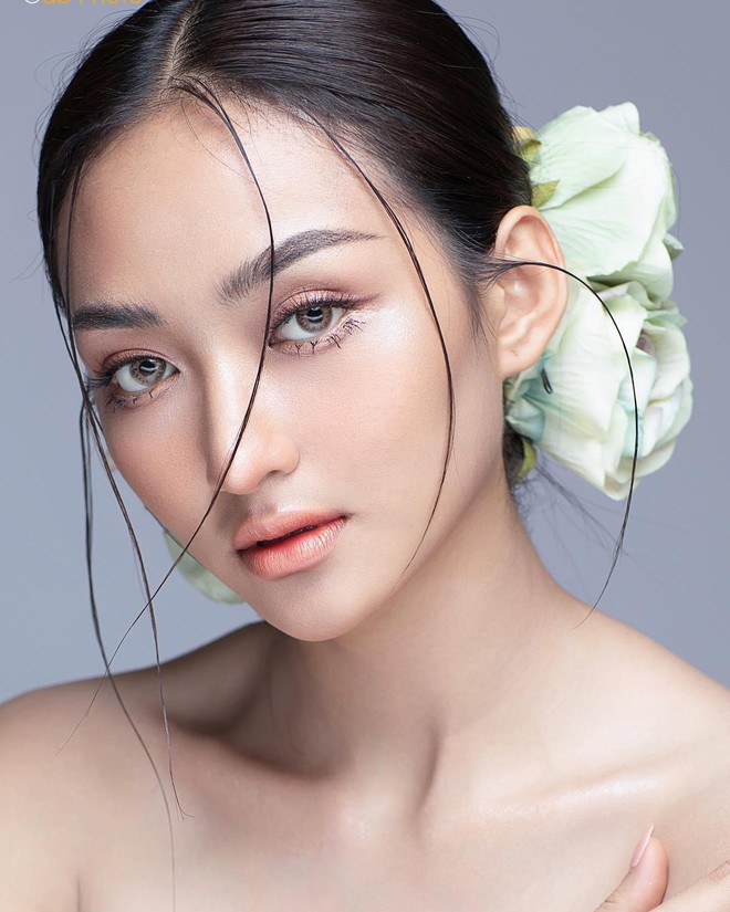 T&acirc;n Hoa hậu Ho&agrave; b&igrave;nh Campuchia lộ diện cực sexy, mặc cut-out t&aacute;o bạo kh&ocirc;ng k&eacute;m Thuỳ Ti&ecirc;n - Ảnh 3.