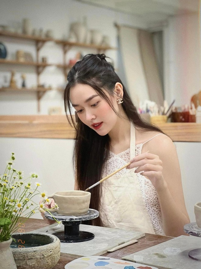 &Aacute; hậu Ngọc Thảo, Hoa hậu Diễm Hương đọ d&aacute;ng n&oacute;ng bỏng với &aacute;o tắm - Ảnh 4.