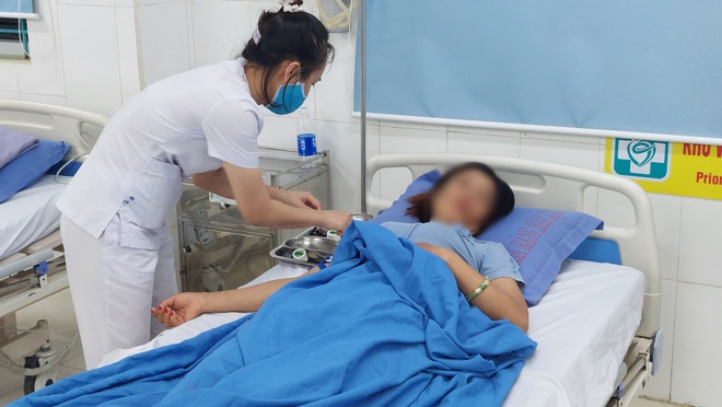 34 du kh&aacute;ch bị ngộ độc thực phẩm ở Đ&agrave; Nẵng đ&atilde; đi đ&acirc;u, ăn g&igrave;? - Ảnh 2.