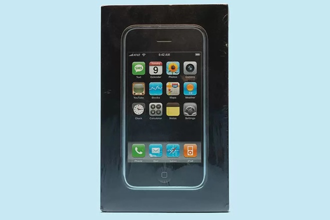 Chiếc iPhone gốc được b&aacute;n với gi&aacute; hơn 35.000 USD - Ảnh 1.
