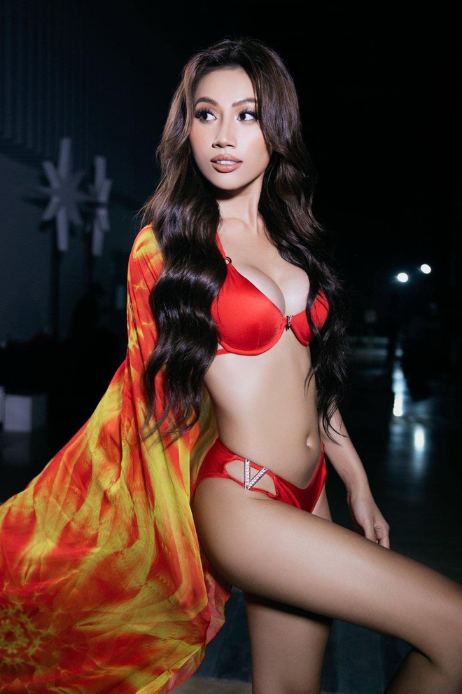 Đọ sắc vóc nóng bỏng của 3 cô nàng hot TikToker lọt chung kết Miss Grand Vietnam 2022 - Ảnh 13.