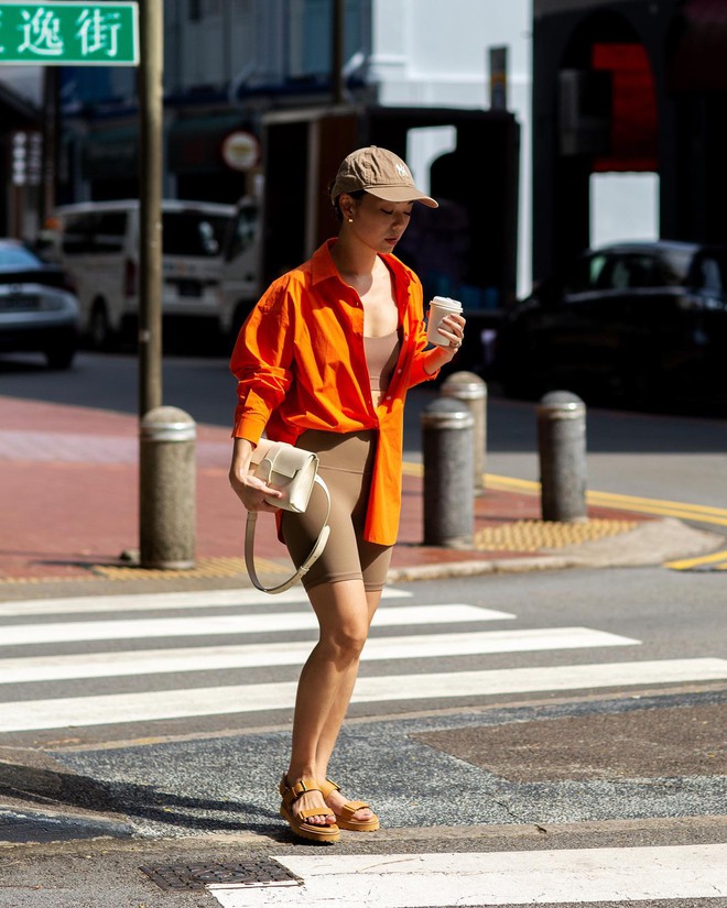 Tips chọn đồ t&ocirc;n d&aacute;ng, s&aacute;ng da cho c&ocirc; n&agrave;ng da ngăm đen - Ảnh 5.