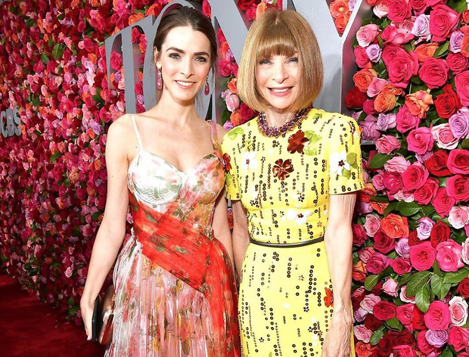 Anna Wintour: Thét ra lửa ở nơi làm việc, cầm trịch làng thời trang, nhưng cũng là mẹ hiền được các con hết mực thương yêu - Ảnh 16.