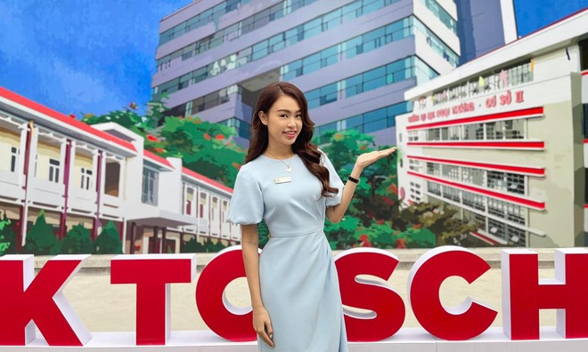 Mai Phương Th&uacute;y n&oacute;ng bỏng khi đ&oacute;n sinh nhật tuổi 34, Kỳ Duy&ecirc;n mặc v&aacute;y cut-out khoe lưng ong sexy - Ảnh 14.