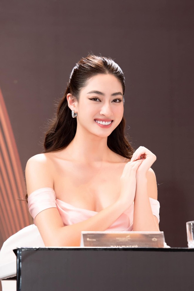 Đào Thị Hà diện váy cut-out táo bạo, Hoa hậu Diễm Hương khoe dáng nóng bỏng với nội y - Ảnh 12.