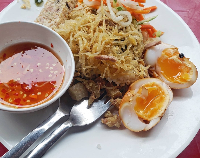 T&ocirc;i từng ăn cơm tấm S&agrave;i G&ograve;n để bớt... đ&oacute;i - Ảnh 4.