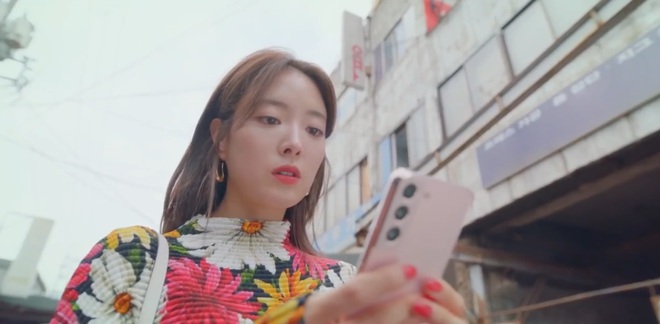 L&yacute; do n&ecirc;n xem phim mới Qu&aacute;n cafe luật của Lee Seung Gi - Ảnh 10.