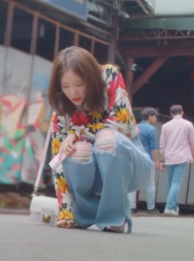 L&yacute; do n&ecirc;n xem phim mới Qu&aacute;n cafe luật của Lee Seung Gi - Ảnh 9.