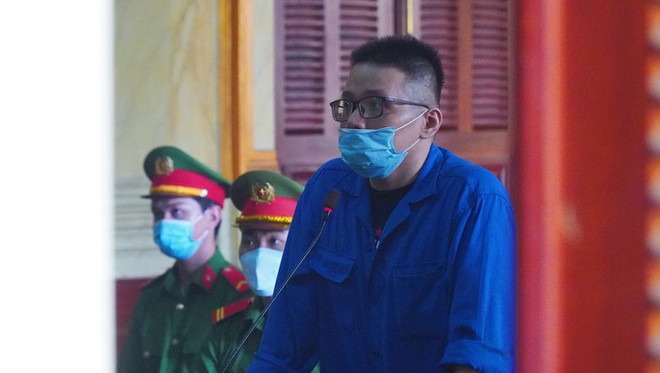 Nh&acirc;m Ho&agrave;ng Khang k&ecirc;u oan, t&ograve;a trả hồ sơ - Ảnh 2.