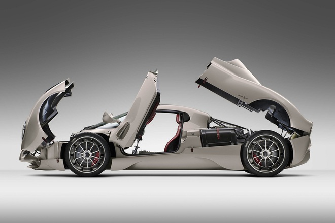 Pagani Utopia ra mắt: Kế cận Huayra, gi&aacute; từ 2,19 triệu USD, d&ugrave;ng hộp số s&agrave;n v&agrave; động cơ Mercedes - Ảnh 3.